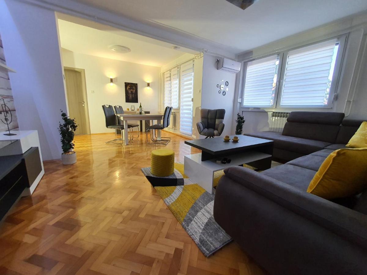 Apartment Pallaton Nasice Buitenkant foto
