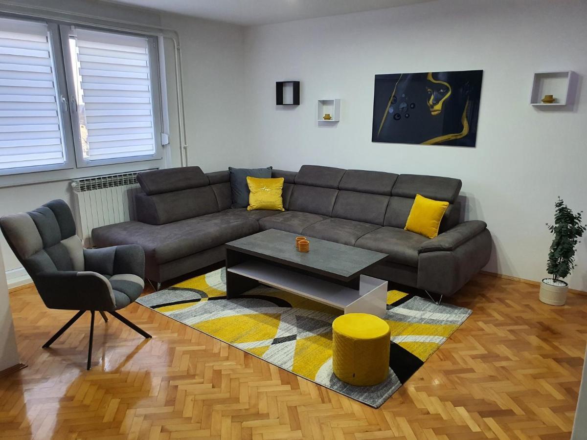 Apartment Pallaton Nasice Buitenkant foto