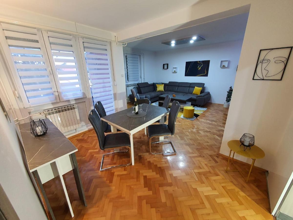 Apartment Pallaton Nasice Buitenkant foto
