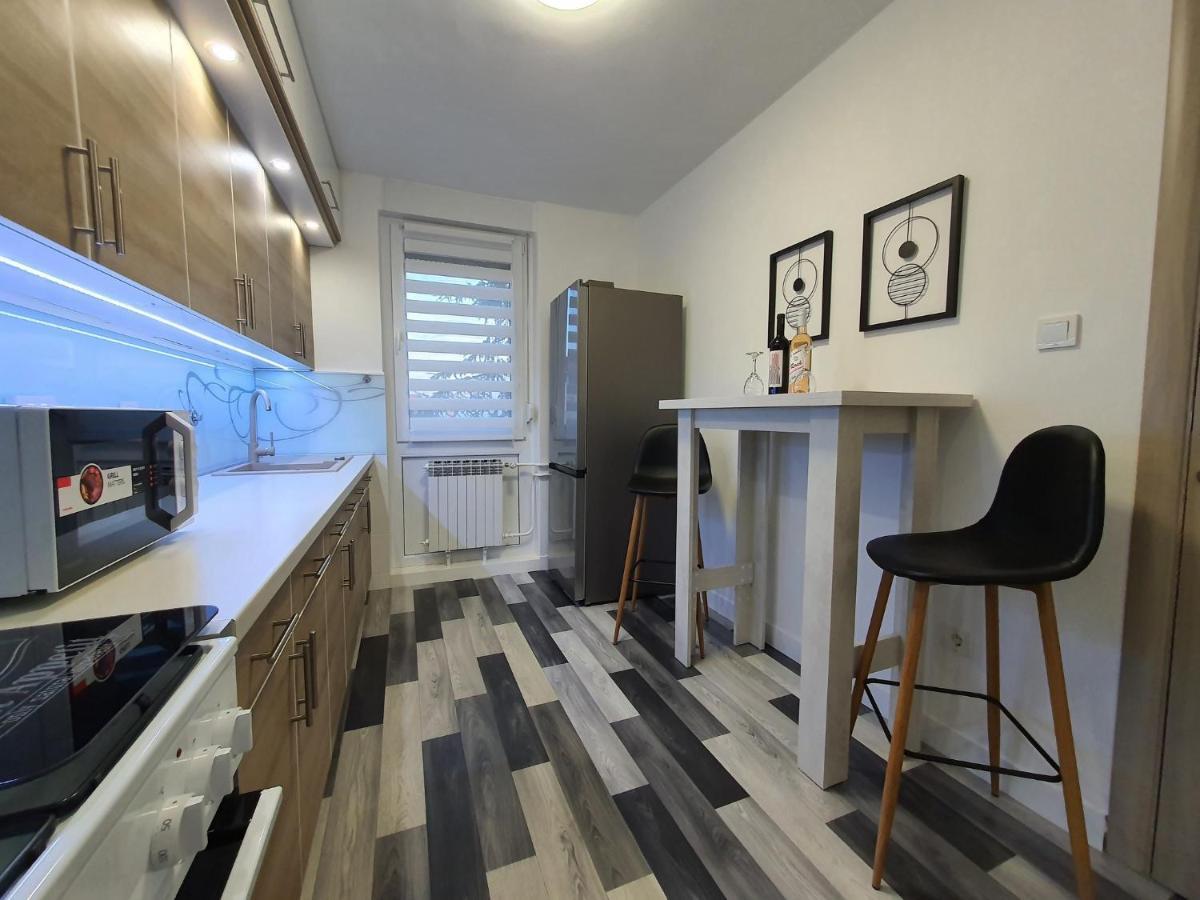 Apartment Pallaton Nasice Buitenkant foto