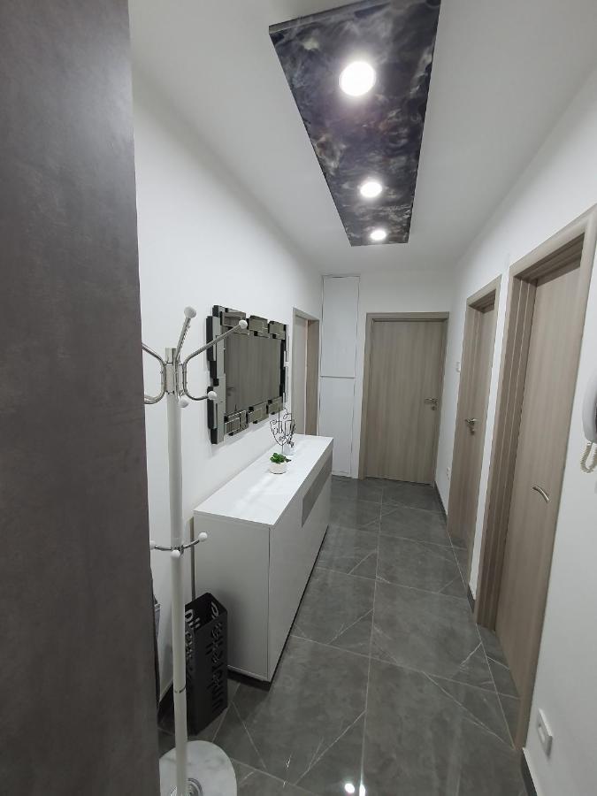 Apartment Pallaton Nasice Buitenkant foto